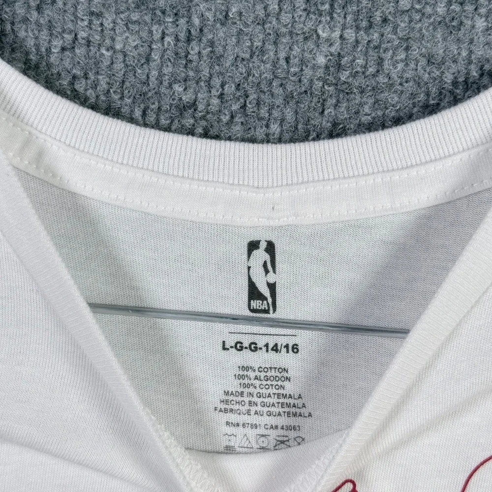 NBA Miami Heat T-Shirt Youth L 14/16 White 2023 Eastern Conference Finals Champs